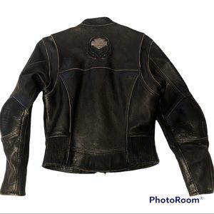 Womens Harley Davison leather jacket